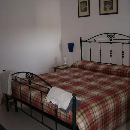 Otranto Green House Room photo