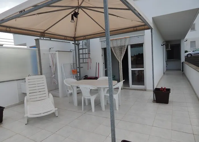 Otranto Green House